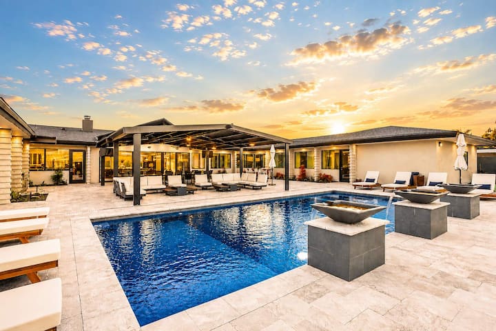 Modern 6,000sqft Resort — photo 2